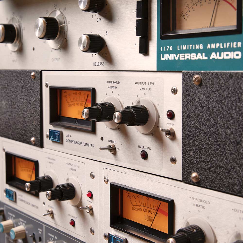Echotown Studio Vintage Recording Studio – Technical